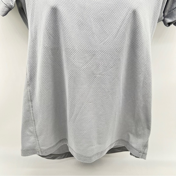 Victoria's Secret Victoria Sport Light Gray Short Open Back Sleeve Tee-Size XS - Picture 3 of 10